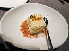 -HOT CRUSH趁热集合·现烤面包(环球港店)