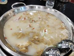 -老来福·非遗酸汤兔(凯旋路店)