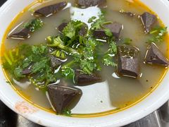 -春雨羊汤店(广开四马路总店)