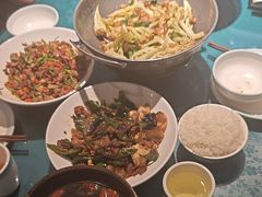 -呷湘厨·鱼汤捞饭·剁椒鱼头·辣椒炒肉(国家会展中心店)