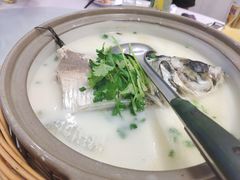 -天乐农家鱼头王(天目湖店)
