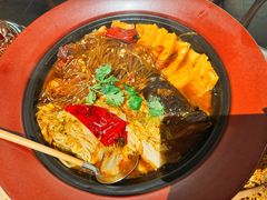 东北铁锅炖有机鱼头-奉天小馆·非遗东北菜(沈阳万象城店)