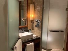 -三亚湾海居铂尔曼度假酒店