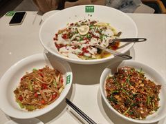 -绿草地·湘菜(7mall店)