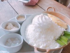榴莲雪冰-Cheevit Cheeva(Sirimangkalajarn)