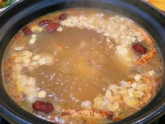-濠轩阁特色生蚝火锅(水湾路店)