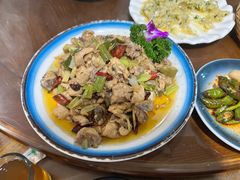 -四方小吃·白族庭院餐厅