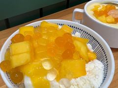 芒果牛奶冰-堂屋糖水店(愚园店)