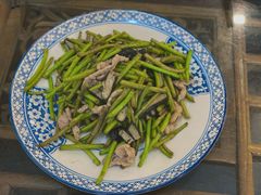 野芦蒿炒臭干-广迎居老正兴菜馆