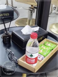 点击看大图 -CUT CUT Hair Salon
