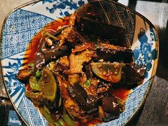-夯鱼烤鱼·尔滨地标美食(中央商场店)