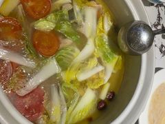 -谢云贵清香水煮鸡火锅(总店)