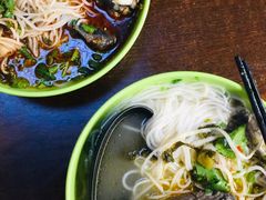 -再回首鸡肉米线(人民路一店)