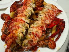 -金马门国际美食百汇(珞喻路店)