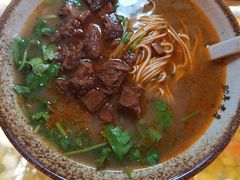 -金杨拉面王小吃面馆·牛三宝面·红烧牛肉粉