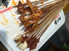 -两三事小郡肝串串香火锅(桂庙店)