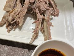 -贯贯吉·清真餐厅(浙江中路店)