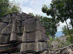 -梭布垭石林景区