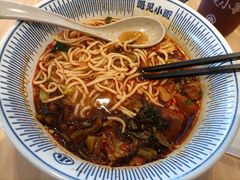 酸菜牛肉面-遇见小面(白云机场T2安检外店)