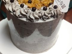 -山与蓝·轻糖鲜果蛋糕(勒泰店)
