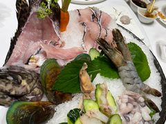 -红鼎豆捞·非遗鲍皇汤火锅(宝丰路店)