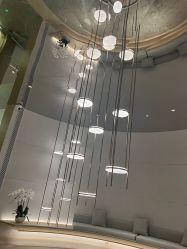 -AURAS璈然科技护肤中心