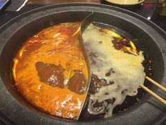 -唇辣号重庆老火锅(石担路店)