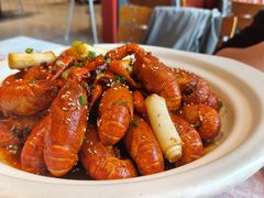 -肥肥虾庄·金牌油焖大虾(杨园滨江时代walk店)