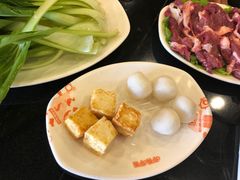-呷哺呷哺 小火锅 (浦东新欧尚超市店)