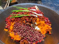 红锅-四小区火锅·巷子里的重庆火锅(花照壁店)