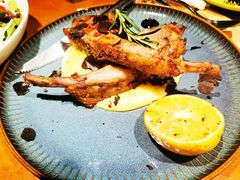 -JINNS锦时 steak&pizza(浸信会礼拜堂旧址店)