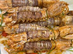 -覃记海鲜美食餐厅