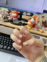 -雪奈传统美甲美睫