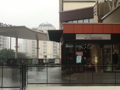 -宁波杉井奥特莱斯广场