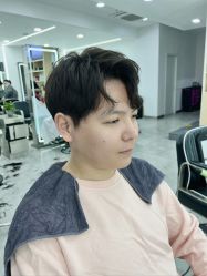 -Coo Hair salon