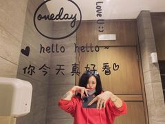 -黄金时代游泳健身云畔会所(绿地中心双子塔店)