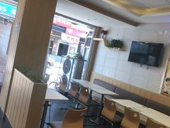 -华莱士·全鸡汉堡(五爱道店)