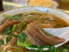 -金杨拉面王小吃面馆·牛三宝面·红烧牛肉粉