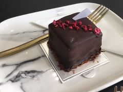 -UNIUNI(凯瑟琳广场店)