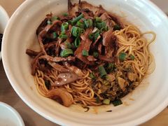 -佬钱湾仔(衣裳街店)