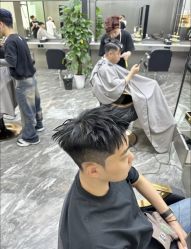 -藤野造型烫发染发