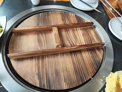 -老刘生态大鱼坊铁锅炖鱼(赛马场店)