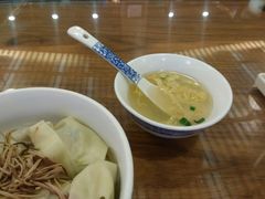 -笑来喜馄饨小笼工坊店(湖滨街店)