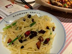 -胡桃里音乐酒馆(海雅缤纷城店)