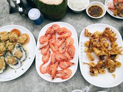 -四川小胡子海鲜(丁村万人海鲜广场店)