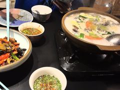 -桥边小楼·手工云南菜·古城观景小楼儿