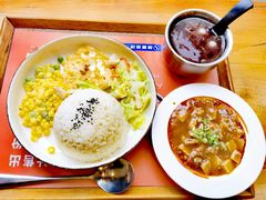 麻婆豆腐小龙虾饭-海盗虾饭·剥好的小龙虾饭(SOHO尚都店)