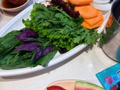 -老牌坊云南鱼豆花火锅(哈西万达店)