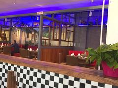 大堂-小牛海记潮汕牛肉店(永定路店)