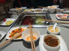 -海底捞火锅(珠影星光城夜宵主题店)